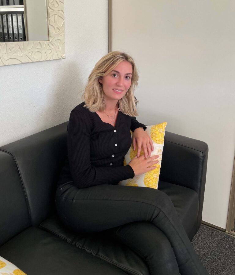 Pauline est la nouvelle recrue de 2A Organisation en qualitÃ© de Community Manager.
